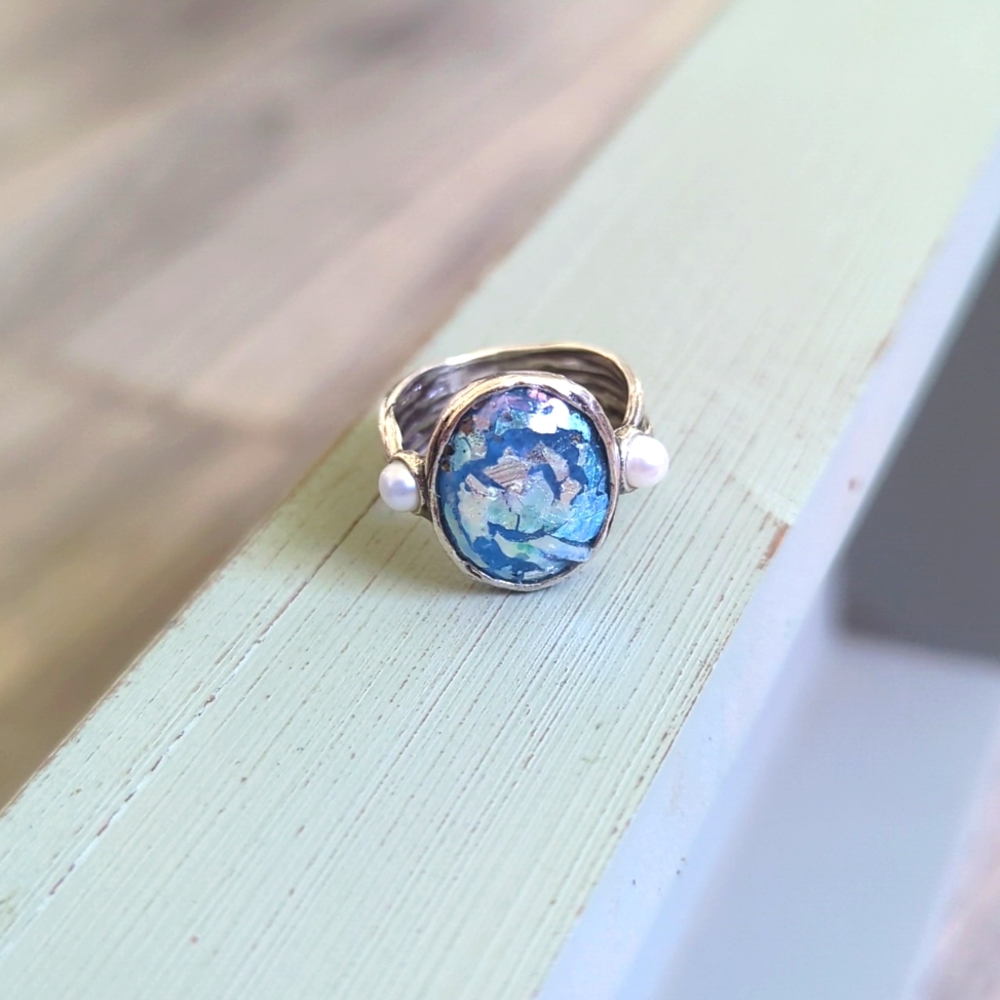 Silpada Roman glass ring